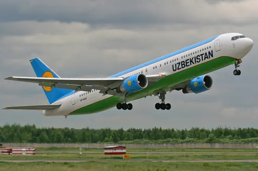 우즈베키스탄 항공 사용자 등록 사진