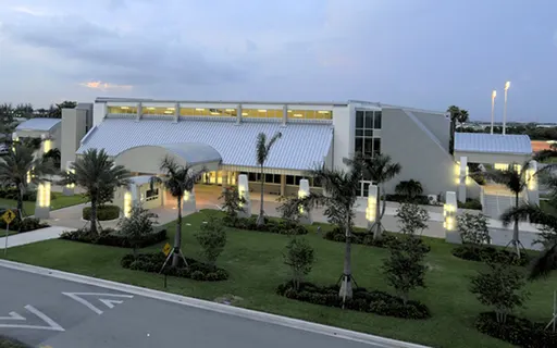 Eleanor R. Baldwin Arena 사용자 등록 사진