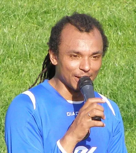 Myroslav Kuvaldin 사용자 등록 사진