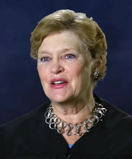 Colleen McMahon 사용자 등록 사진