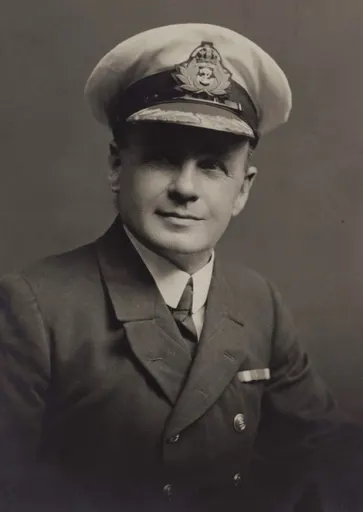 Charles Lightoller 사용자 등록 사진
