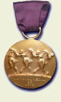 National Medal of Arts 사용자 등록 사진