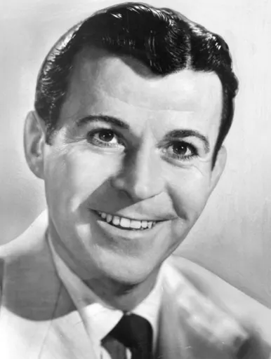 Dennis Day 사용자 등록 사진