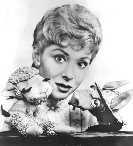 Shari Lewis 사용자 등록 사진
