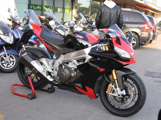 Aprilia RSV4 사용자 등록 사진