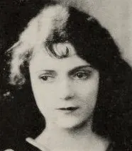Betty Arlen 사용자 등록 사진