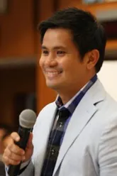 Ogie Alcasid 사용자 등록 사진