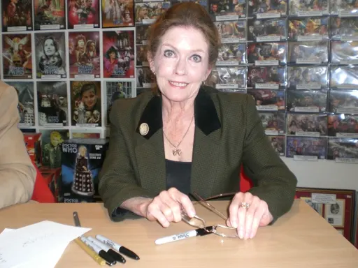 Deborah Watling 사용자 등록 사진