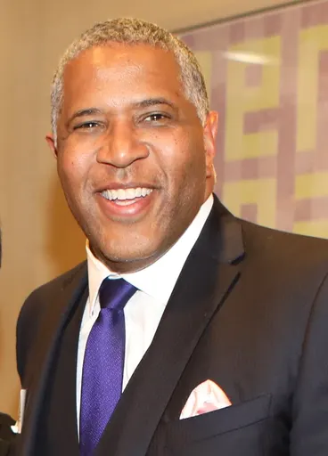 Robert F. Smith 사용자 등록 사진
