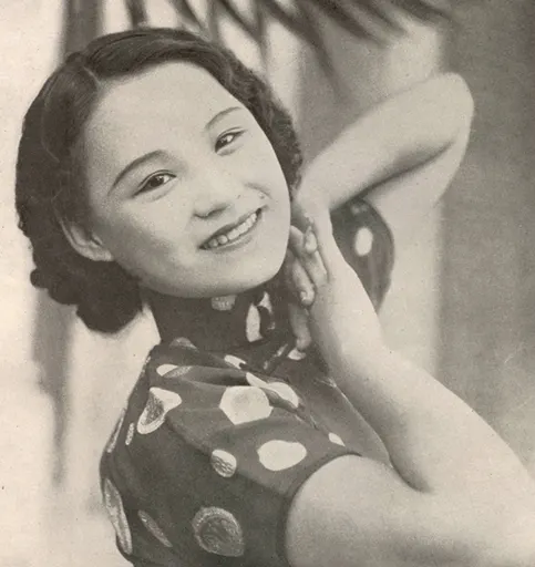 Chen Yanyan 사용자 등록 사진