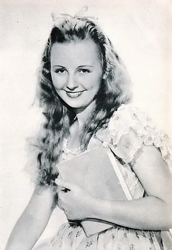Charlotte Henry 사용자 등록 사진