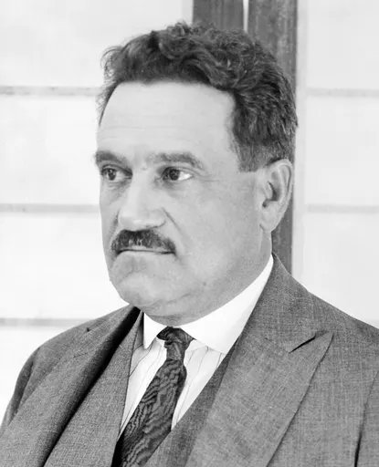 Bayard Veiller 사용자 등록 사진
