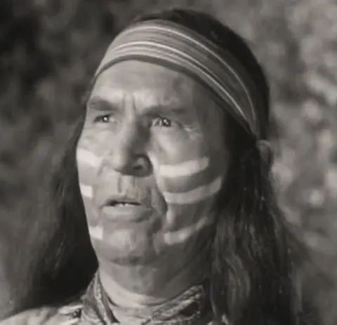 Chief Yowlachie 사용자 등록 사진