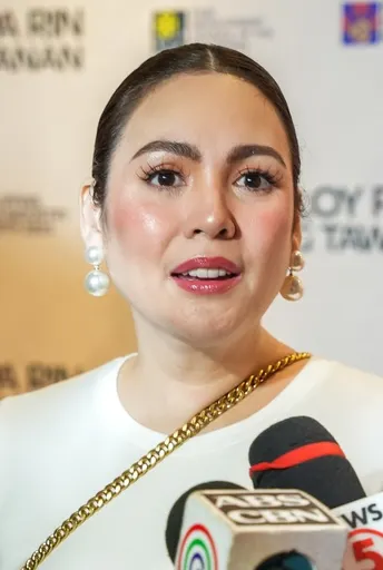 Claudine Barretto 사용자 등록 사진