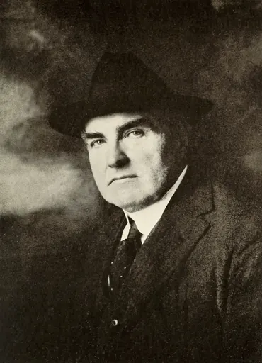 Burr McIntosh 사용자 등록 사진
