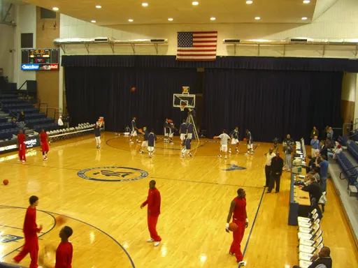 Tudor Fieldhouse 사용자 등록 사진