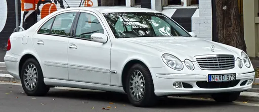 Mercedes-Benz E 320 사용자 등록 사진