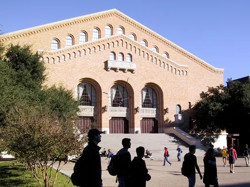 Gregory Gymnasium 사용자 등록 사진