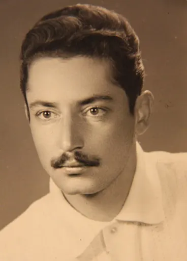 Jamshid Mashayekhi 사용자 등록 사진