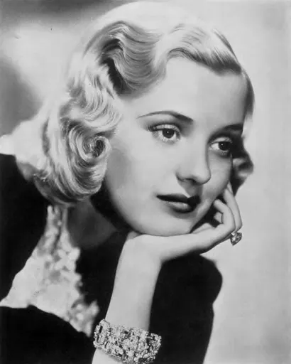 Phyllis Brooks 사용자 등록 사진