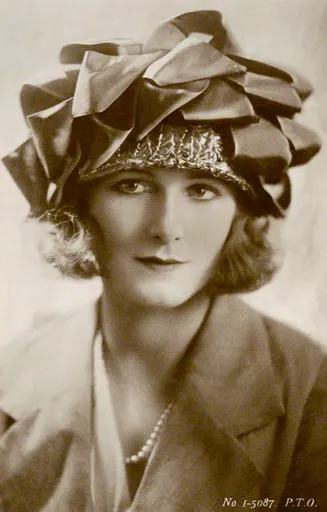 Heather Thatcher 사용자 등록 사진