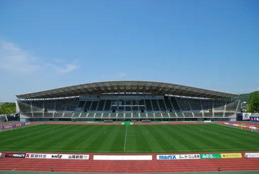 오카야마 현 종합 운동장 육상 경기장 사용자 등록 사진