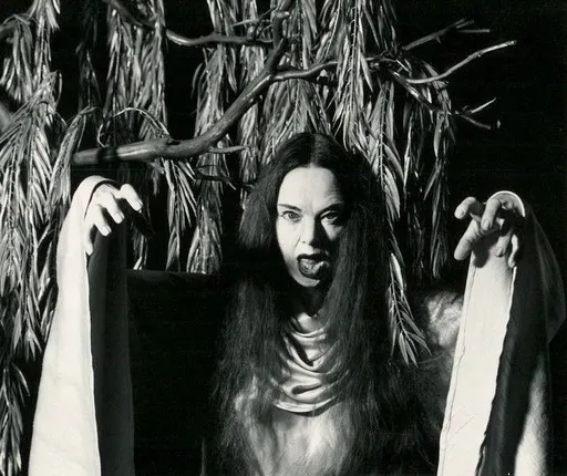 Carroll Borland 사용자 등록 사진