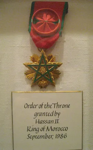 Officer of the Order of the Throne 사용자 등록 사진