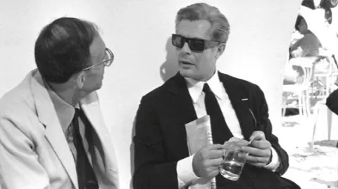 Jean Rougeul 사용자 등록 사진
