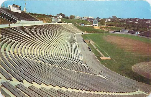 J. Birney Crum Stadium 사용자 등록 사진