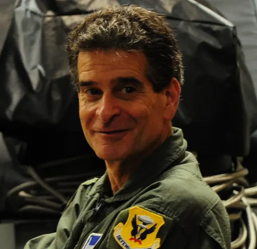 Dean Kamen 사용자 등록 사진
