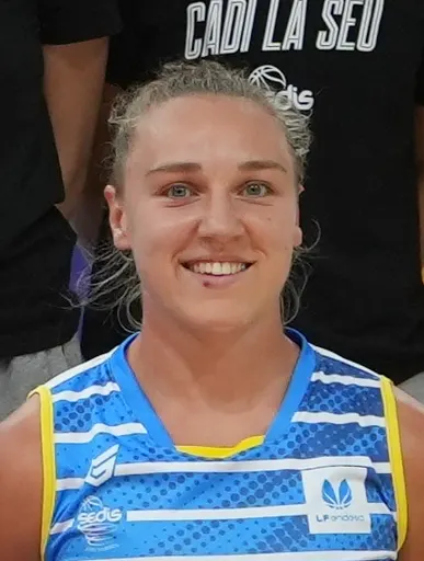 Elise Ramette 사용자 등록 사진