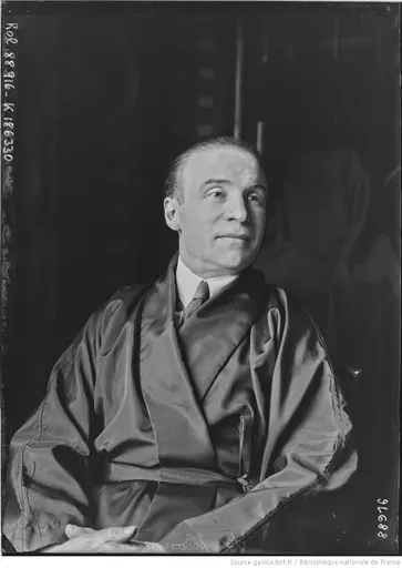 Francis de Miomandre 사용자 등록 사진