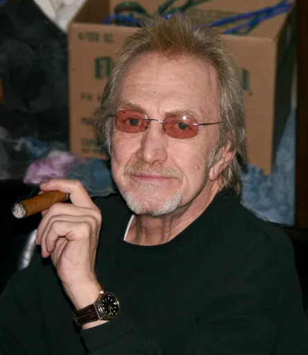 Dewey Martin 사용자 등록 사진