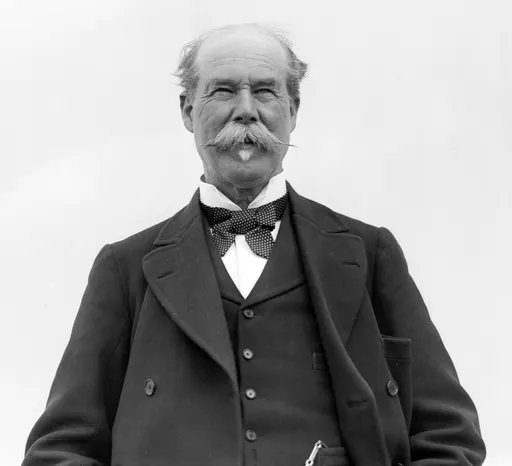 Thomas Lipton 사용자 등록 사진
