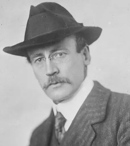 R. Tait McKenzie 사용자 등록 사진