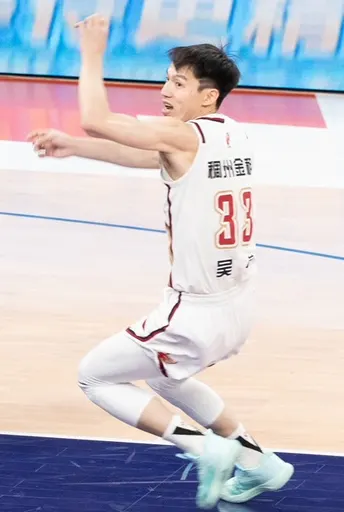 Wu Qian 사용자 등록 사진