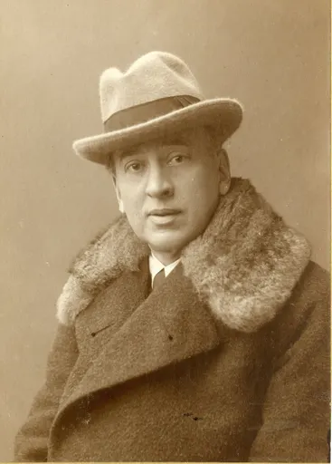 Louis Couperus 사용자 등록 사진