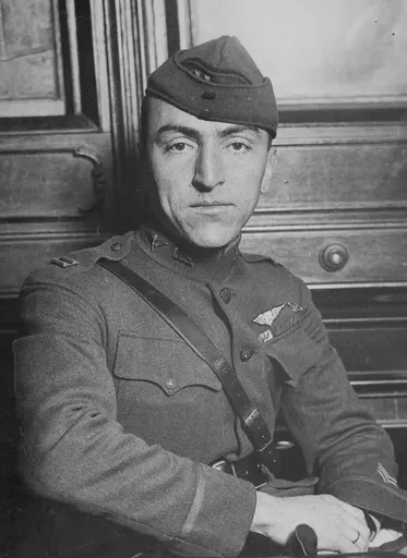 Eddie Rickenbacker 사용자 등록 사진
