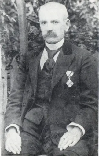 Kuzman Shapkarev 사용자 등록 사진