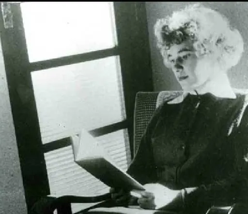 Ingrid Jonker 사용자 등록 사진
