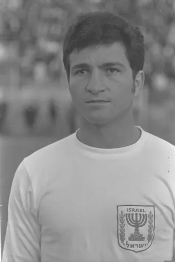 Yehoshua Feigenbaum 사용자 등록 사진