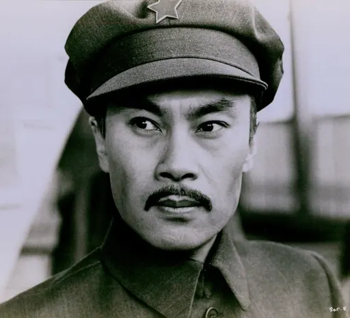Burt Kwouk 사용자 등록 사진