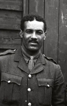 Walter Tull 사용자 등록 사진