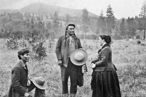 Alice Cunningham Fletcher (1838-1923) 사용자 등록 사진