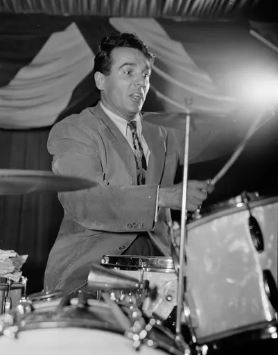 Gene Krupa 사용자 등록 사진