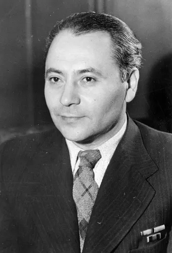 Lev Sverdlin 사용자 등록 사진