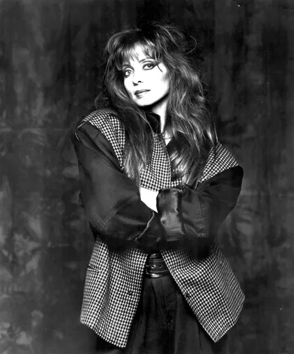 Stacey Q 사용자 등록 사진