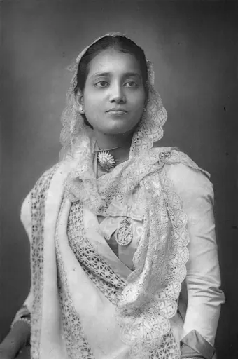 Suniti Devi 사용자 등록 사진