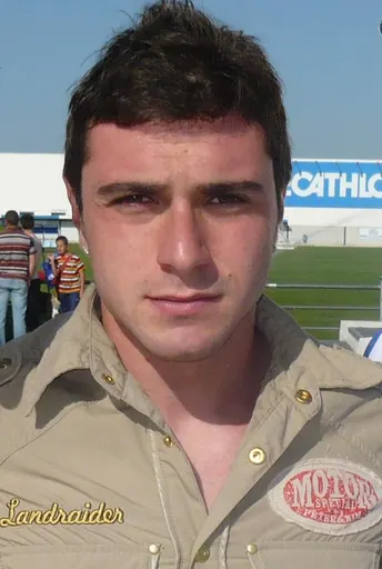 Adrián Colunga 사용자 등록 사진
